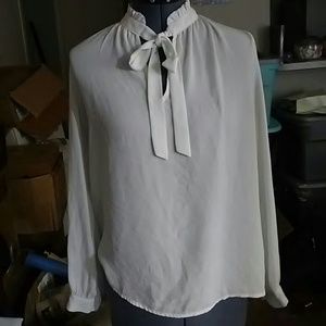 TIMING Chiffon Tie Front Blouse